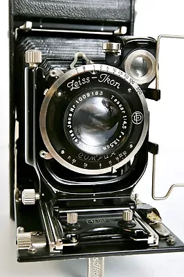 Vintage Zeiss Ikon  NIXE Folding Camera Made In Germany • $100