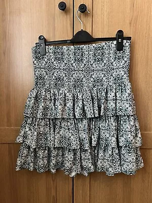 £12 • Buy Michael Kors Skirt - Size Medium
