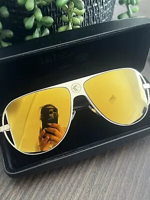 Versace Aviator Gold Sunglasses VE2212 • $190