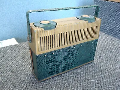 Motorola Green & Gold Radio Model 52B2 AC/DC Power -DEAD- • $25