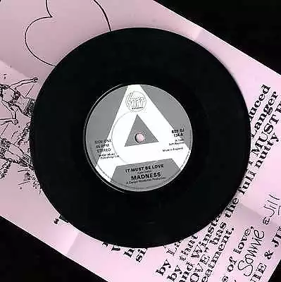 £34.99 • Buy MADNESS - IT MUST BE LOVE - A LABEL 7  PROMO  Suggs Ska 2 Tone Lp Cd Stiff KIX79