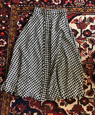 $3.66 • Buy Zara Houndstooth Dogtooth Black & White Midi Skirt, Size Xs