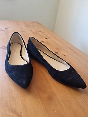 AS NEW Nine West Suede Flats Size 7 • $18.50