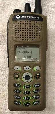 MOTOROLA XTS2500 MILITARY CAYOTE BROWN UHFH 450-520 Mhz FPP ASTRO DIGITAL RADIO • $649