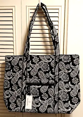 NWT Vera Bradley Large Vera Tote Bag Travel Weekender In Black White Bandana • $85