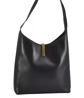 Authentic GUCCI Vintage Shoulder Bag Purse Leather Black 1552J • $190