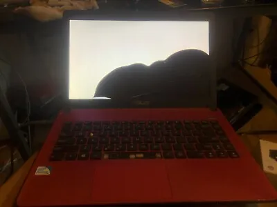 $25 • Buy Asus X401a Laptop Broken Screen And Missing Space Bar And The W Key