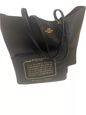 Coach City Tote In Signature Canvas - Black/ Brown (5696) • $80