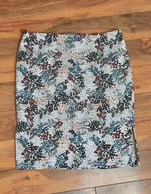 Loft Womens Straight Pencil Skirt Knee Length Size 12 Floral Canvas Side Slits • $14.84