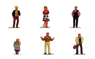 £10.75 • Buy Hornby OO Gauge Figures R7118  FARM PEOPLE  