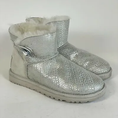 UGG Mini Bailey Button Bling Snow Boots Womens Size 5 Silver Sheepskin Fur Trim • $49