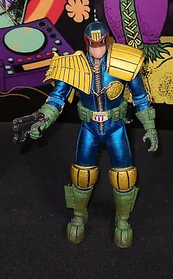  Mezco Toys ONE:12 Collective JUDGE DREDD 6.5  Action Figure  • $150