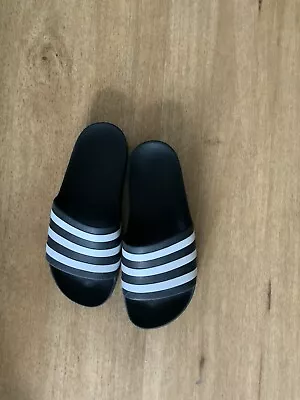 Adidas EUR 40 Slide Black 3 Stripes • $20