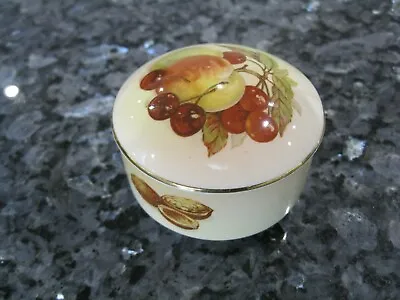 £3 • Buy Royal Worcester Palissy Royale Collection Fruit-Small Trinket/Pill Box-Excellent