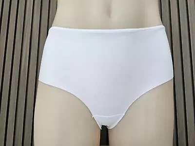 Very Sexy Victoria's Secret Ladies Ada Hiphugger Underwear Size Large Off White • $4.99