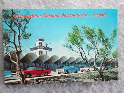 Vintage Metropolitan Oakland International Airport Oakland California Postcard • $1.15