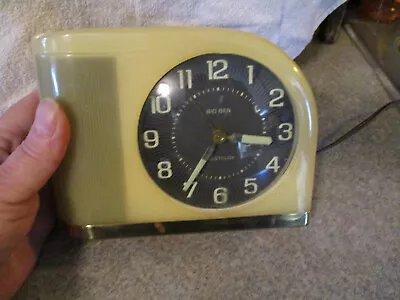 BIG BEN MOON BEAM CLOCK With Flashing Light  Alarm Tested Good  Working Vintage • $29.74