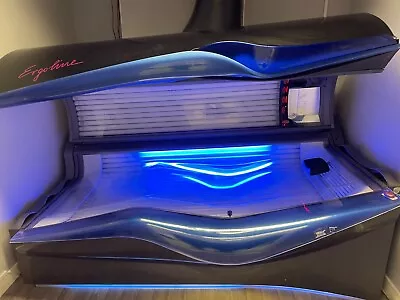£3000 • Buy Lie Down Sunbed - Ergoline Ultra VT 2.3