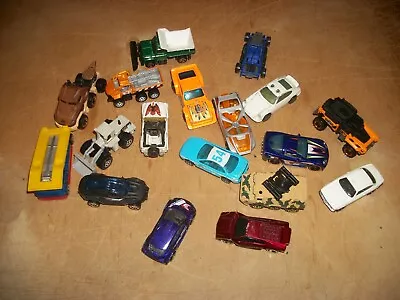 Lot Of 18 Small Vehicles Diecast Different Brands Pre-owned • $12.50