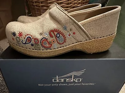 Dansko Vegan Shoes Clogs Women Size 38 US 8 Khaki Beige Textile Jute Upper • $24.95