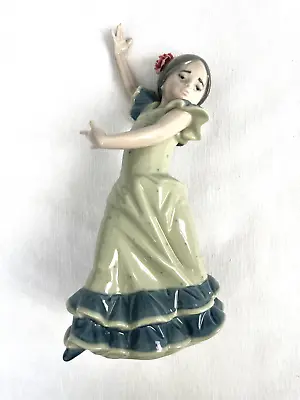 Vintage LLADRO  Lolita  5192 Flamenco Dancer Collectible EXCELLENT- Retired • $149.99