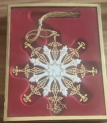Lenox Gilded Pearl Snowflake Christmas Ornament In Original Box Mint • $25