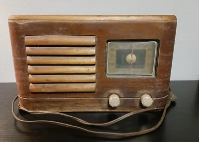 Vintage 1939 G.E. Model #HJ-514 5 Tube AM Radio Wood Turns On Estate Sale • $99.99