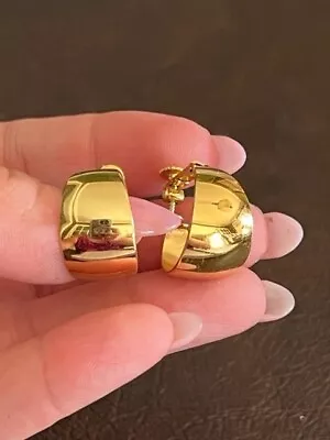 Vintage Gold Tone Napier Wide Hinged Clip On Hoop Earrings 1  Costume Jewelry • $20