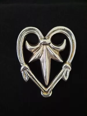 MMA/Metropolitan Museum Of Art  Sterling .925 Fleur-de-lis Heart Brooch 1994 • $50