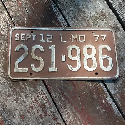 1977 Missouri 12 L TRUCK License Plate -  2S1 986  (white On Brown) 77 SEPT • $7.50