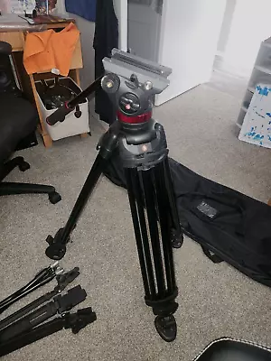 Manfrotto 546B Tripod With Ground Spreader Mid Spreader &Tripod Bag • $21