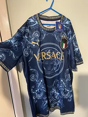 Italy X Versace 2022/23 Special Kit | Size L • $50