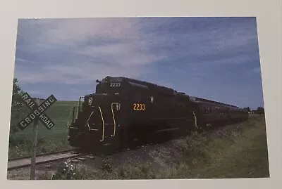 West Shore Railroad Postcard GP-30 #2233 Lewisburg Pennsylvania PA (B) • $5.99