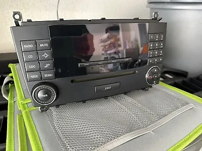 05-07 Mercedes W203 C230 C240 C350 Radio Stereo CD Player Head Unit AM FM OEM • $75