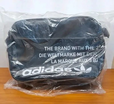 Adidas Men's Airliner Vintage Bag • $57