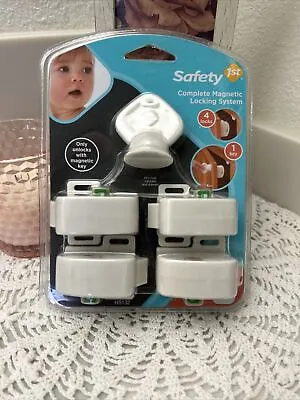 Safety 1st Magnetic Tot Lok Deluxe Starter Set 4 Locks + 1 Key NEW & SEALED  • $14.99