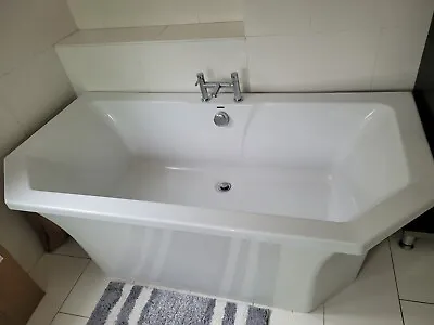 Bath Tub 1800x 900 Used In Perfect Condition White With Mixer • £130