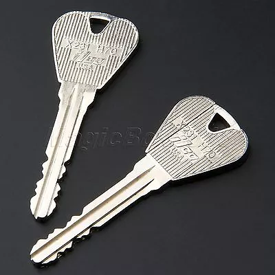 £2.86 • Buy Folding Key Thru Bottle/Ring Penetration Magic Trick Toy Props Metal 8cm 2pcs