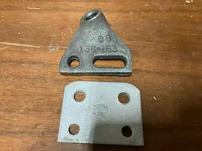 Ditch Witch 136-163 Right Bit Holder And Plate 136163 • $16