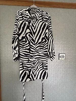 Ladies H&M Zebra Print Short Shirt Dress Size M • £11.99