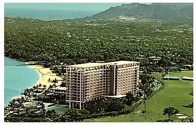 Vtg Kahala Hilton W Waialae Country Club Golf Course Hawaii Postcard 1968 • $7.46