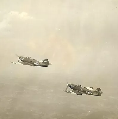 Org. Photo: Aerial View P-39 Fighter Planes (#42-18900 & #42-4383) In Flight!!! • $8