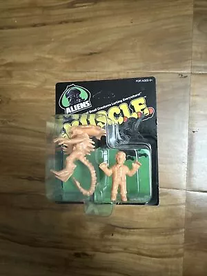 Aliens M.U.S.C.L.E. Pack E Mini-Figures - Burke Alien Queen • $9.99