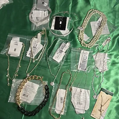 Fin Jewelry From Macy’s Necklace Mixede Macy’s Return 12 Pieces Nice Lot. • $180