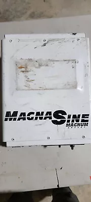 Magnum MS2012 Inverter/Charger - 2000W- 12V-Pure Sine Wave -120VAC ME-MR Remote • $775