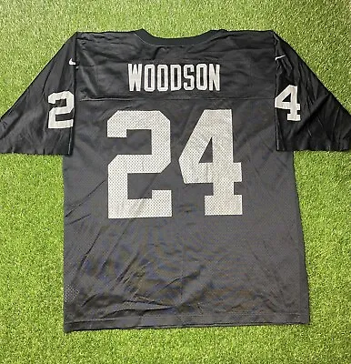 Vintage Nike Oakland Raiders Charles Woodson #24 Football Jersey Size XL USA • $55