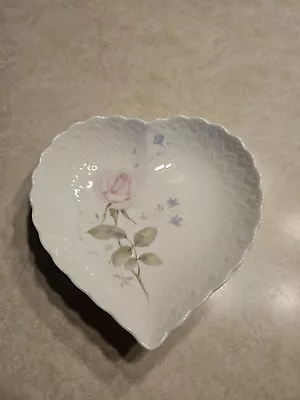 Mikasa Heart Shaped Trinket/Soap/Candy Dish Valentines Pink Rose - 6  • $14.99