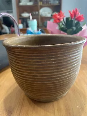Vintage 1960’s Zanesville Pot Brown And Ribbed # 1004 • $12