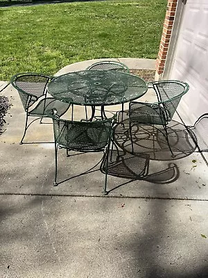 Vintage Wrought Iron Patio Set Round Table With Umbrella Hole & 4 Chairs • $800
