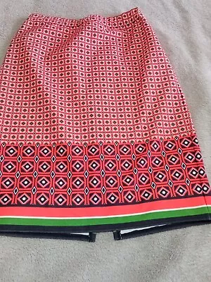 Ladies Patterned Pencil Skirt Size 10 TU • £2